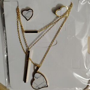 white gold harts- PENDANT NECKLESS AND EARRING SET GOLDEN TONE